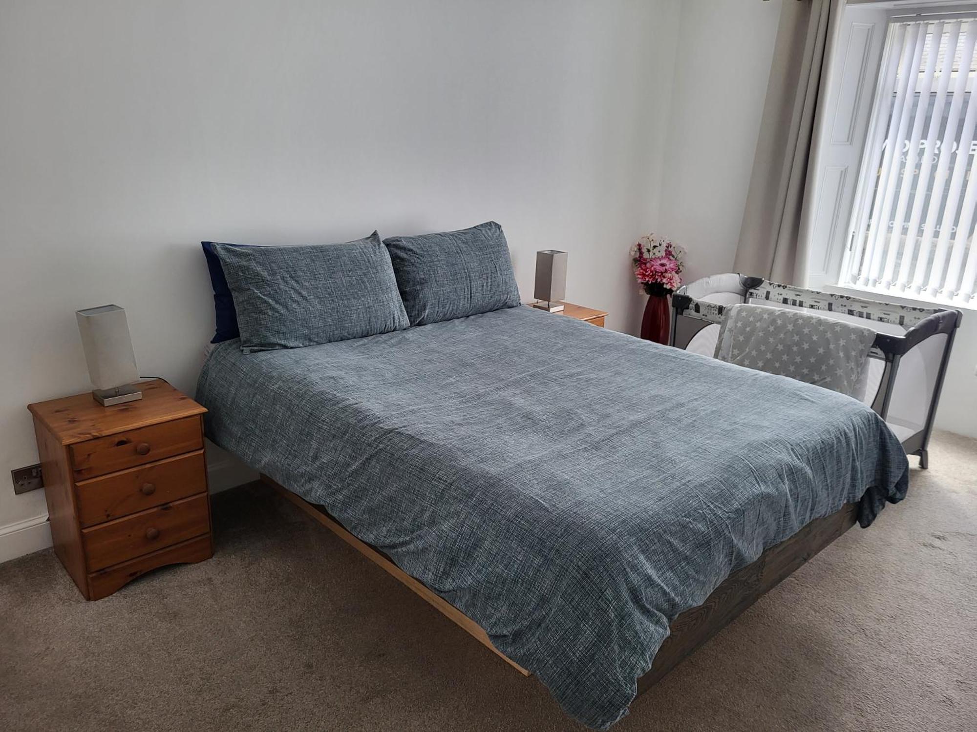 Central 2-Bedroom Bunglow With Double Sofa Bed คาร์นูสตี ภายนอก รูปภาพ